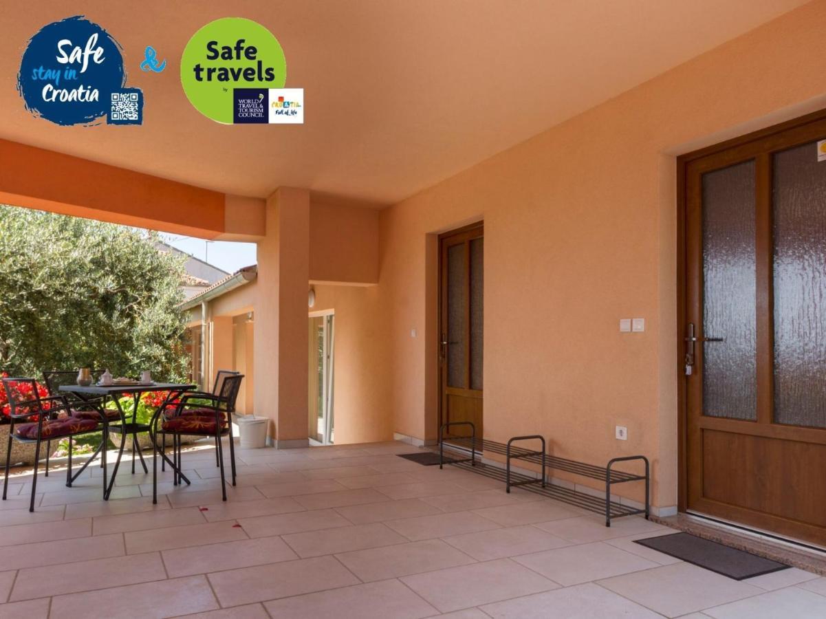Apartments Petra Near Beach Veruda Εξωτερικό φωτογραφία