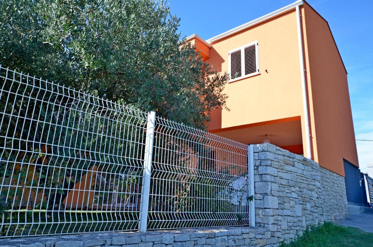 Apartments Petra Near Beach Veruda Εξωτερικό φωτογραφία